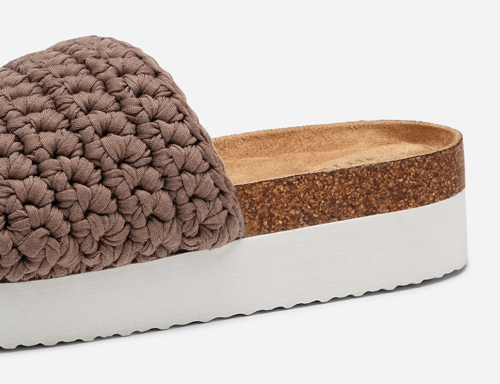 ATTITUDE Sandaler|Tofflor<,Sandaler med platåsula