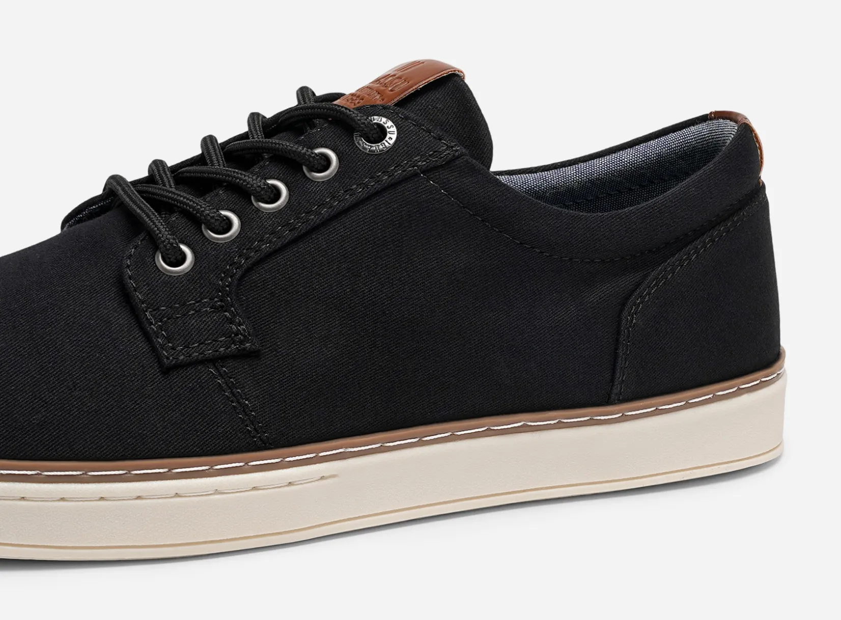 IGUASSU Lågskor|Sneakers<,Tygskor