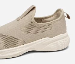 LINEAR Sneakers|Stora Storlekar (Stl. 42-43)<,Slip-on sneakers