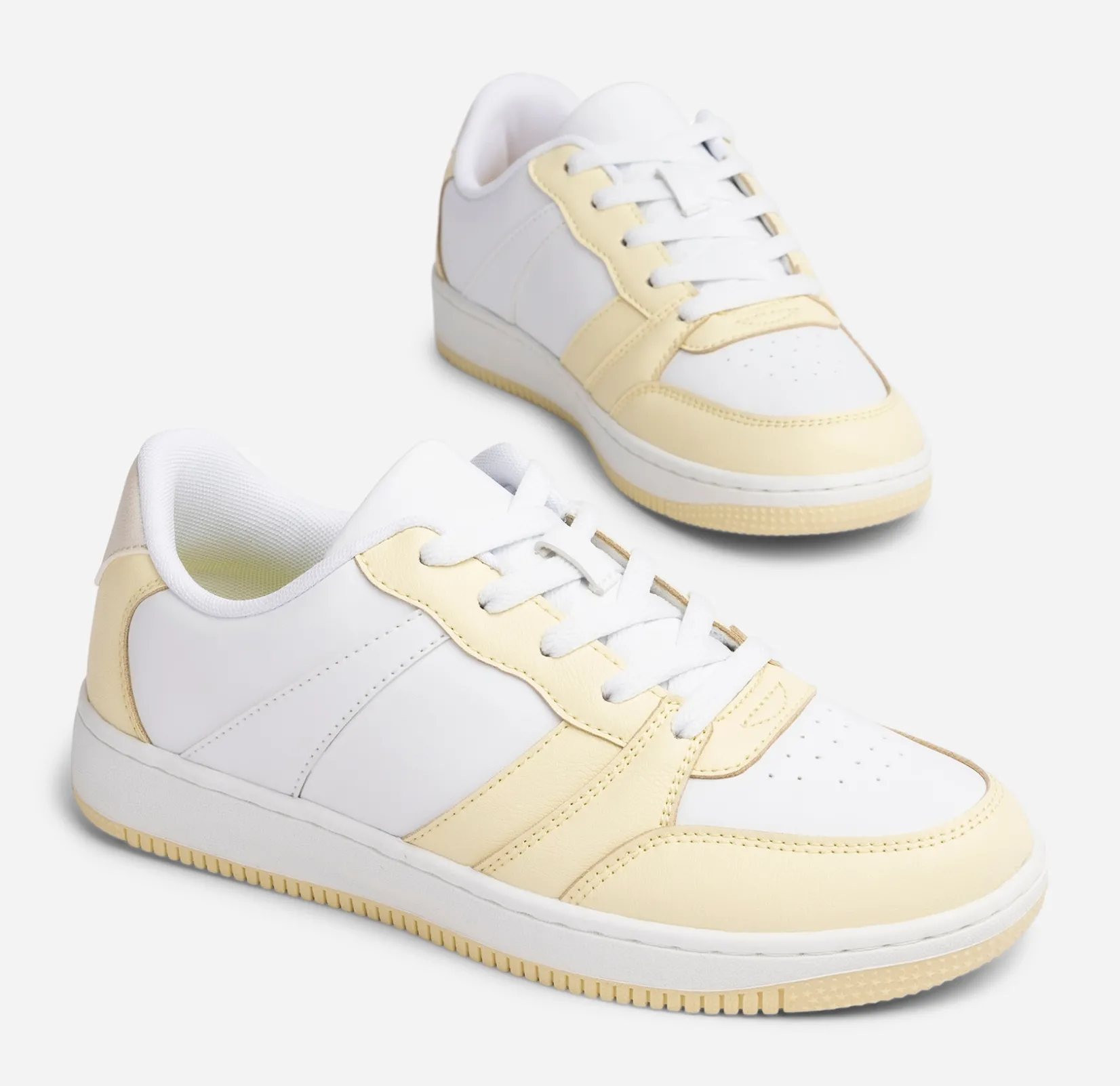 XIT Sneakers|Vårskor<,Sneakers